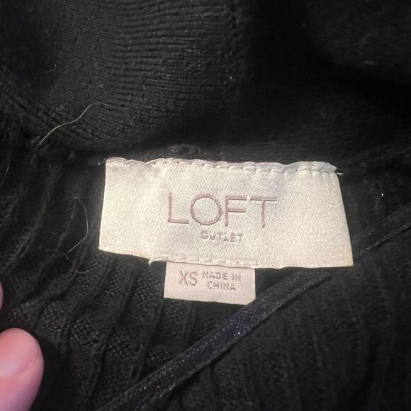 3 for $30! Loft black ribbed cardigan. Size xs - Picture 3 of 7